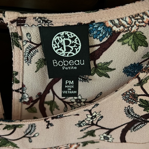 Bobeau Ruffle Top - Picture 5 of 6